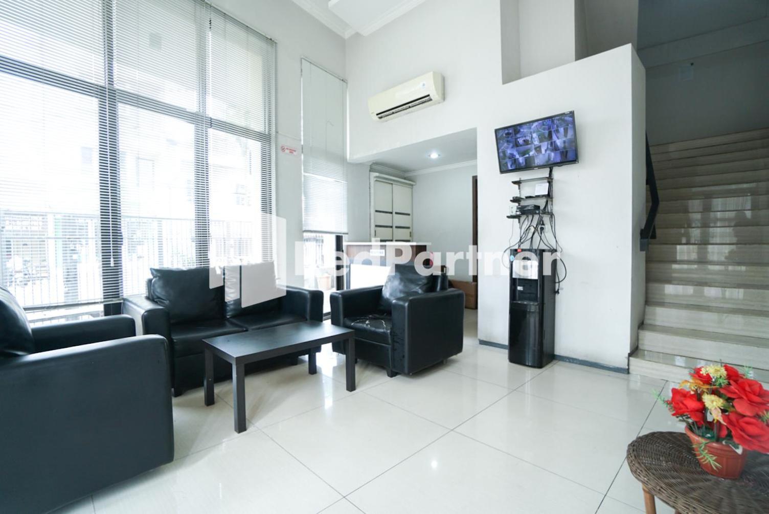 Toba Mansion Syariah Near Benhil Redpartner 호텔 자카르타 외부 사진